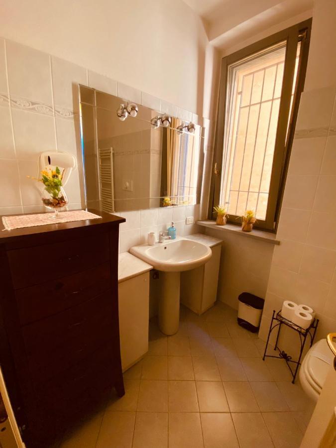Amici Miei Rooms Cremona Exteriör bild