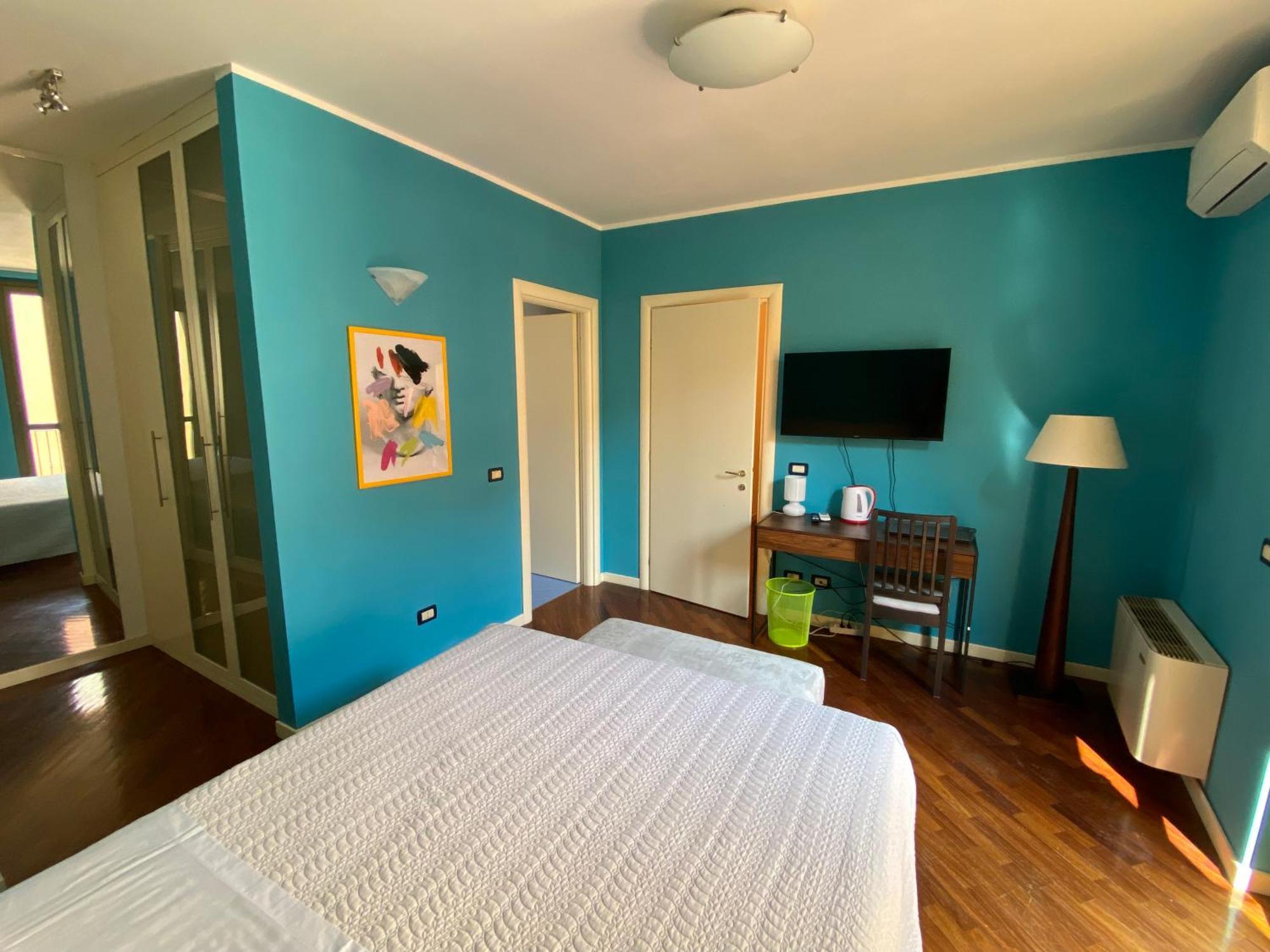 Amici Miei Rooms Cremona Exteriör bild