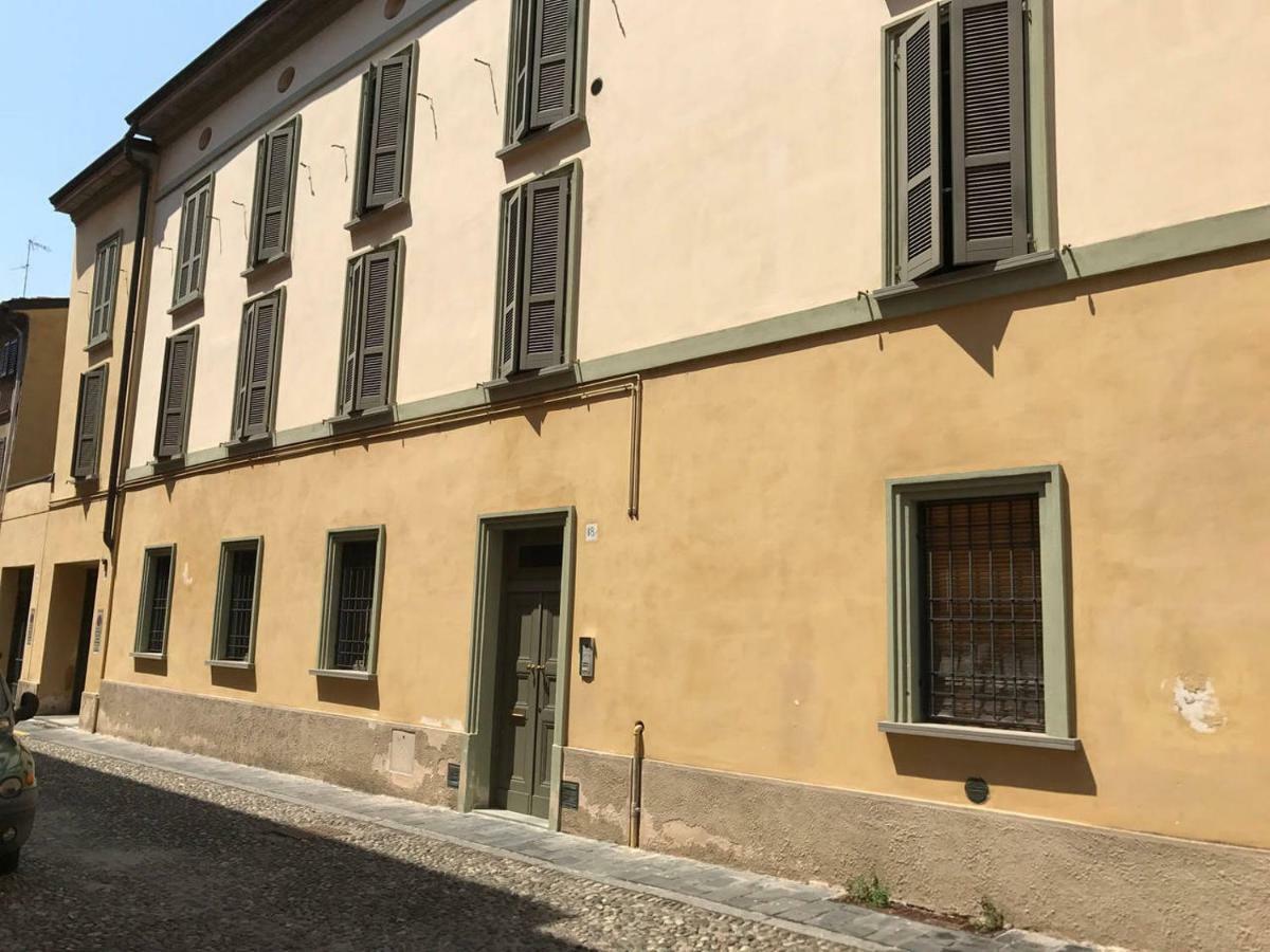 Amici Miei Rooms Cremona Exteriör bild